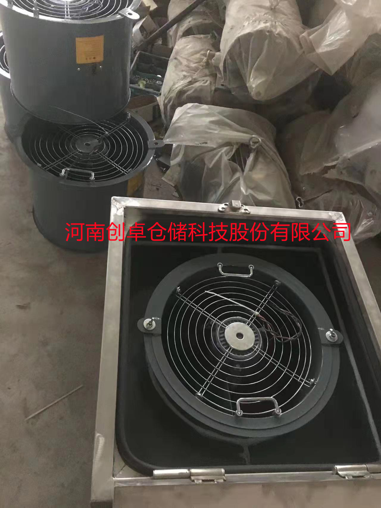 1699512995109336.jpg 不锈钢通风口及混流风机2.jpg