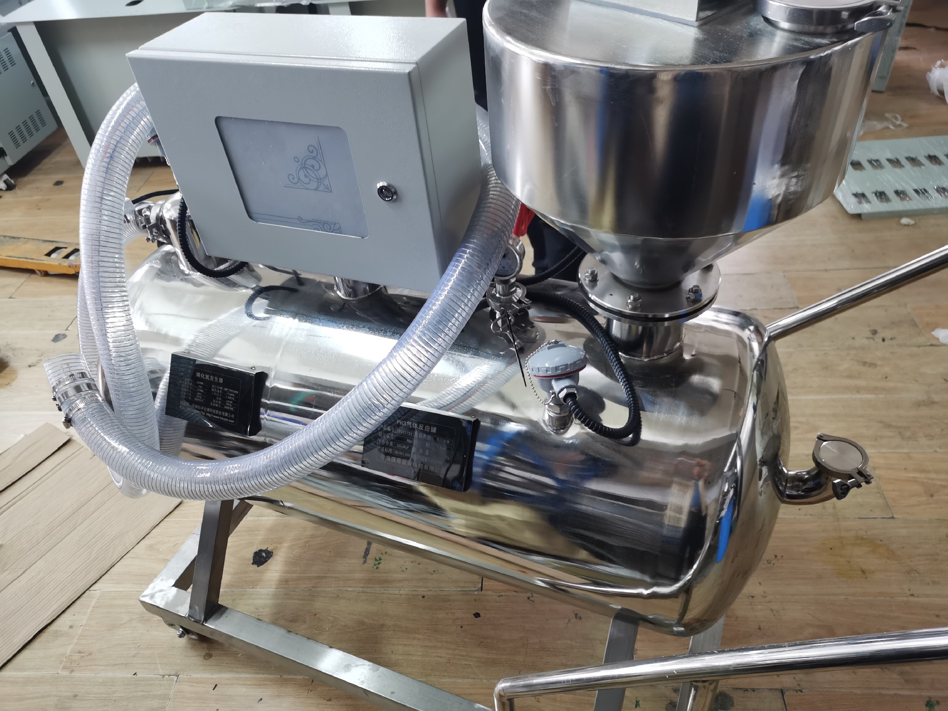 1742886335543558.jpg 4904aecfd7d8ca585e51b531895b631.jpg